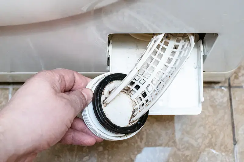 Showing a washing machine filter